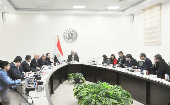 وزير التعليم العالي والسفير الفرنسي يتابعان مستجدات مشروع الحرم الجامعي الجديد للجامعة الفرنسية 